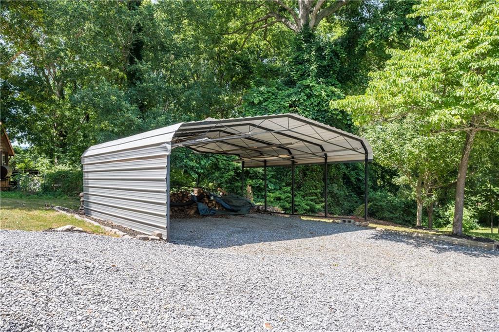 374 Buckeye Cove Road Swannanoa NC 28778