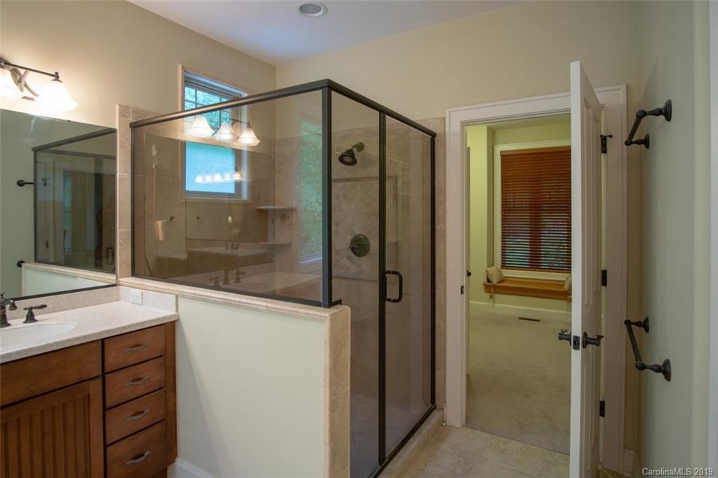 246 Hawks Crest Lane Weaverville NC 28787