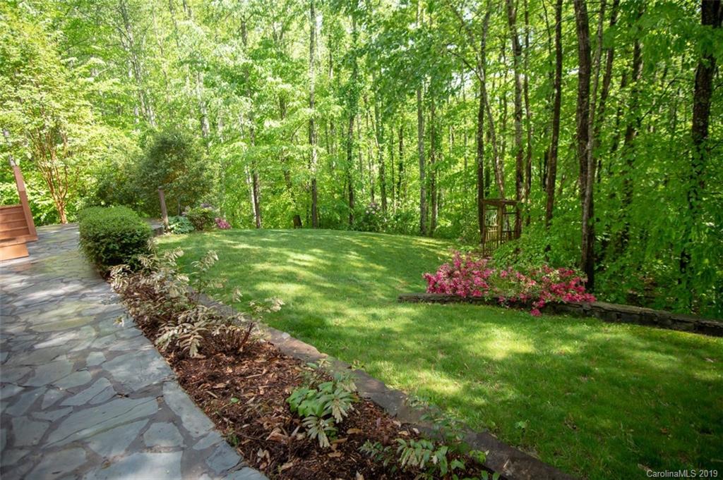 246 Hawks Crest Lane Weaverville NC 28787