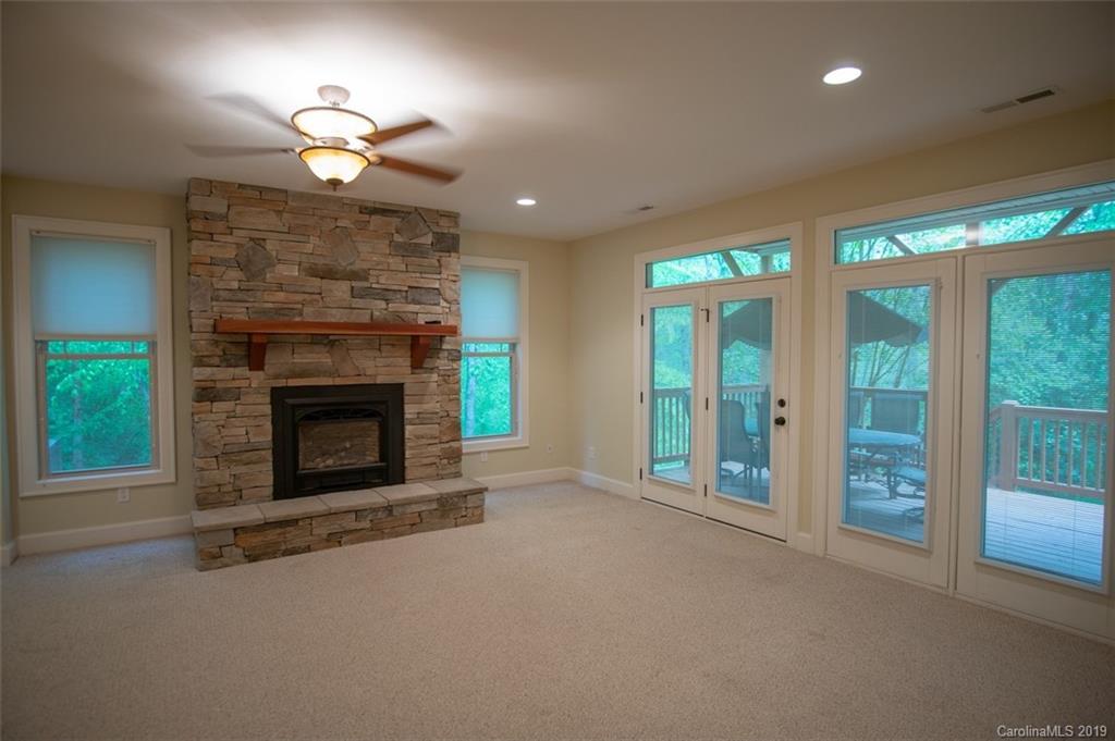 246 Hawks Crest Lane Weaverville NC 28787