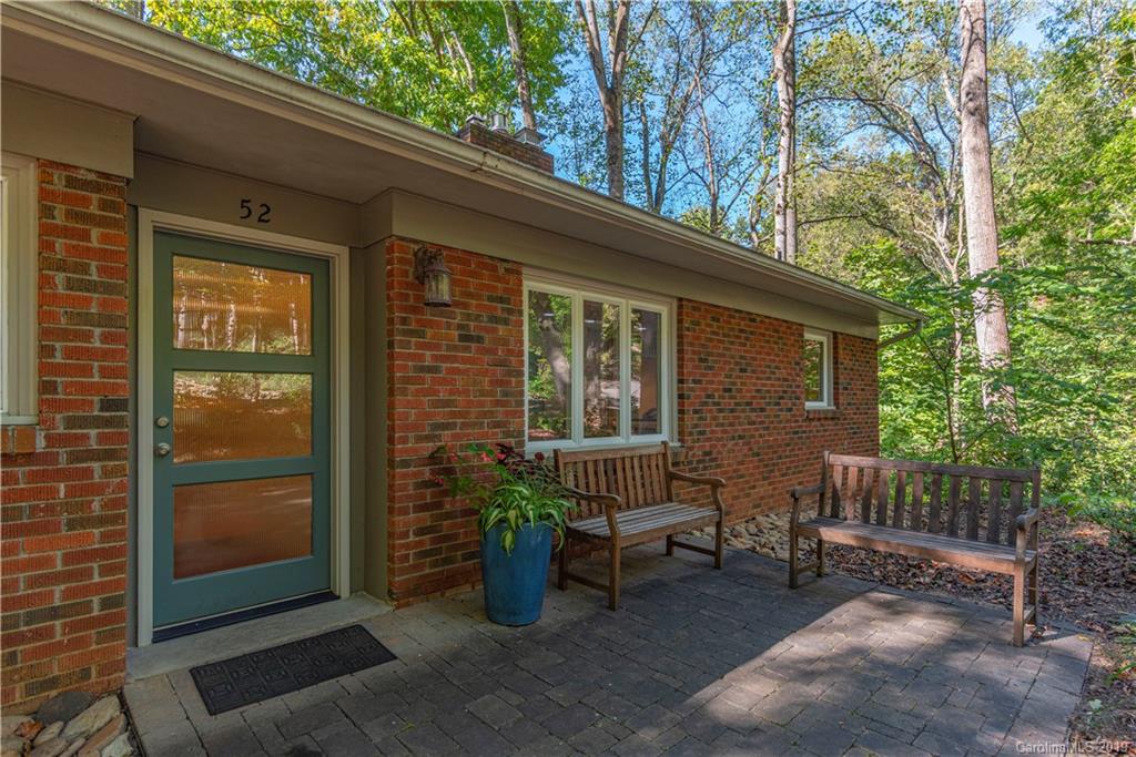 52 Griffing Circle Asheville NC 28804