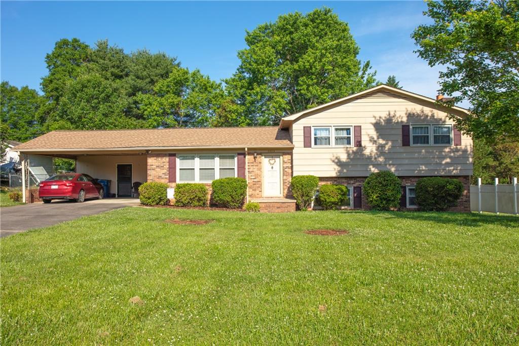 3803 22nd Street Ne Hickory NC 28601