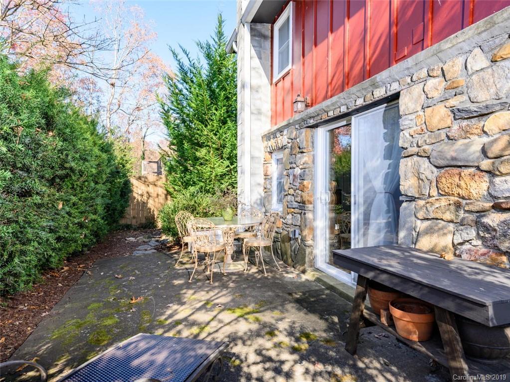 51 Mimosa Circle Asheville NC 28805