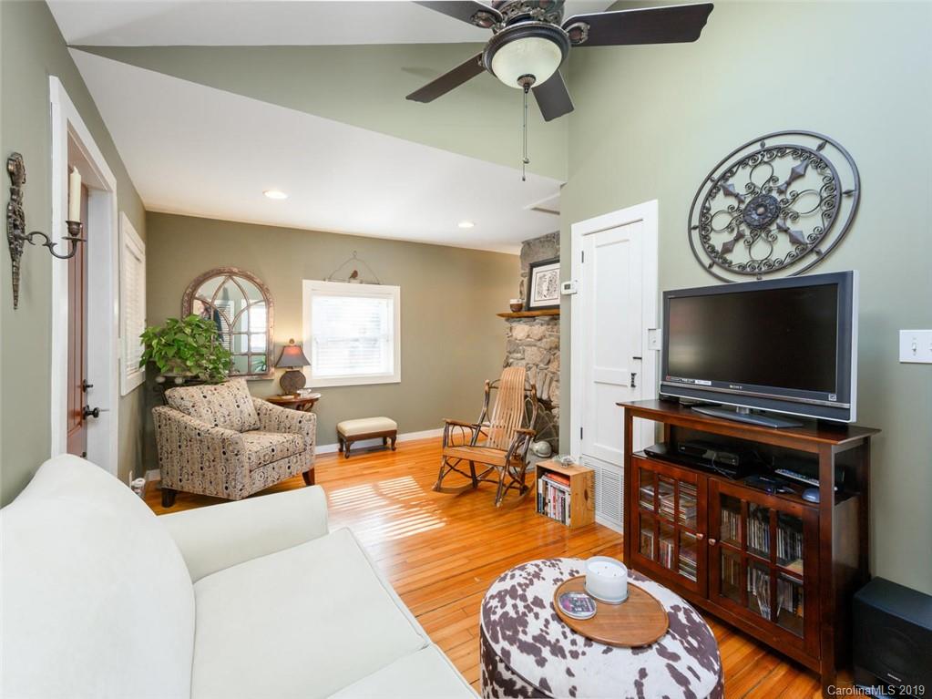 51 Mimosa Circle Asheville NC 28805