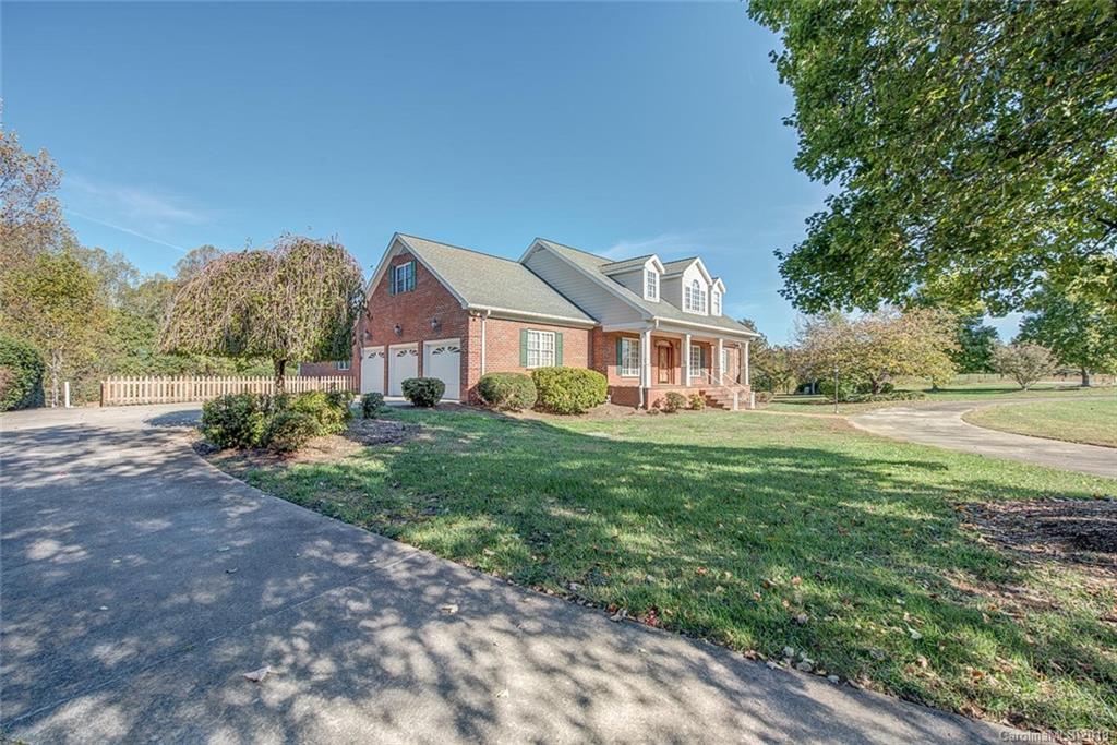 304 Carriage Run Shelby NC 28150