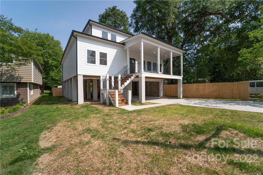 1032 Riverside Drive Charlotte NC 28214