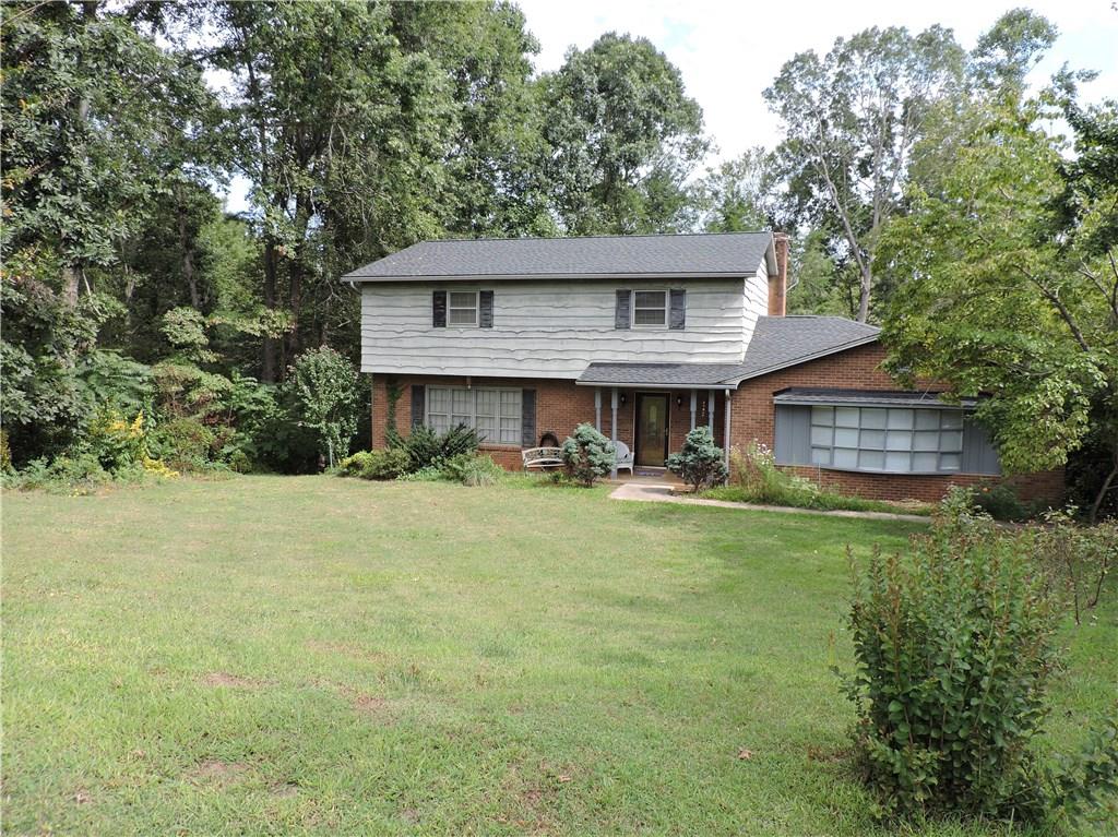 6174 Mountainside Drive Hickory NC 28601