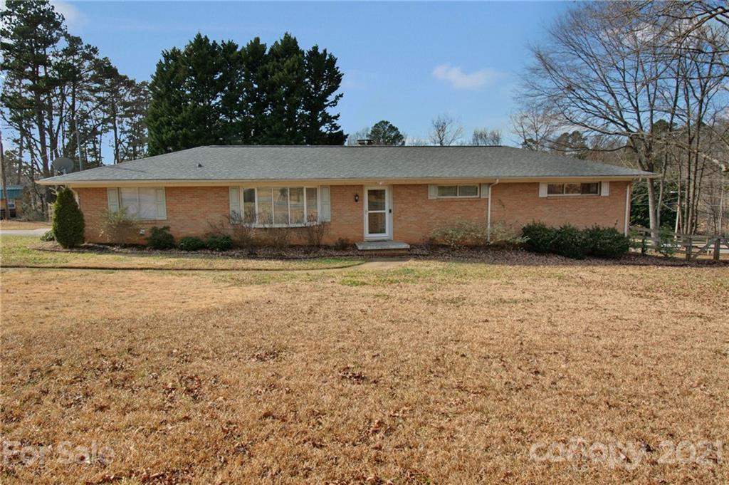 1527 Plumcrest Drive Charlotte NC 28216