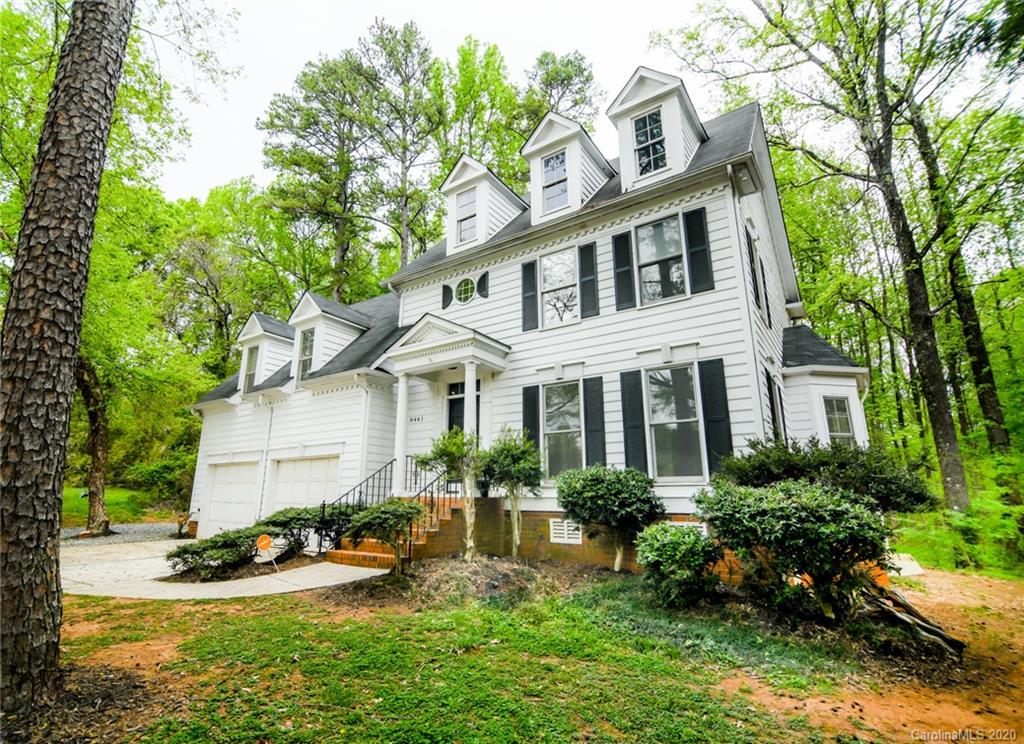 8441 Meadowcroft Court Charlotte NC 28215