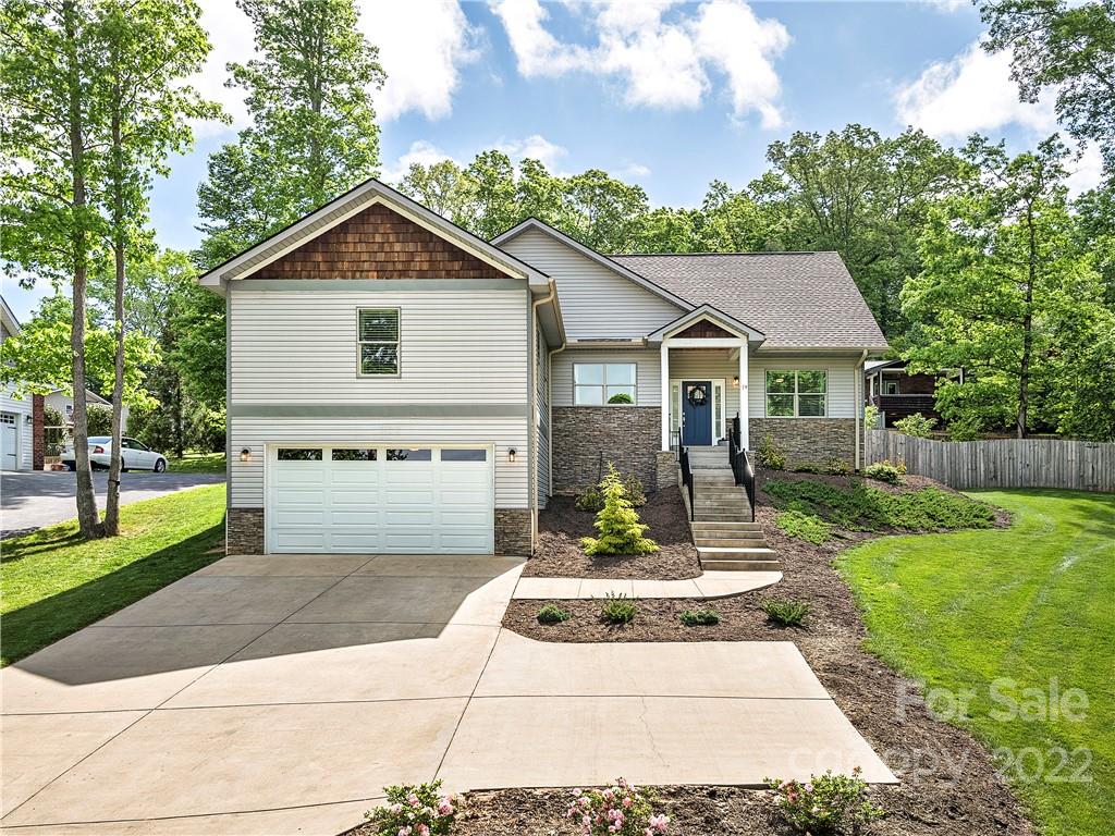 19 Dynasty Lane Candler NC 28715