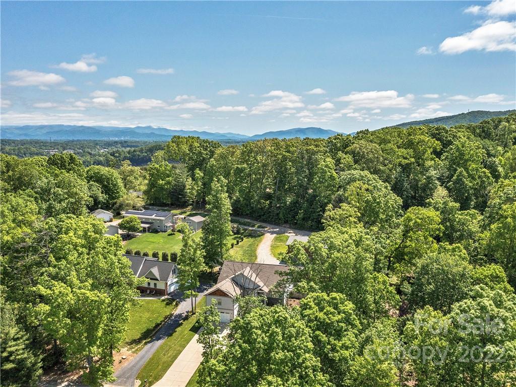 19 Dynasty Lane Candler NC 28715