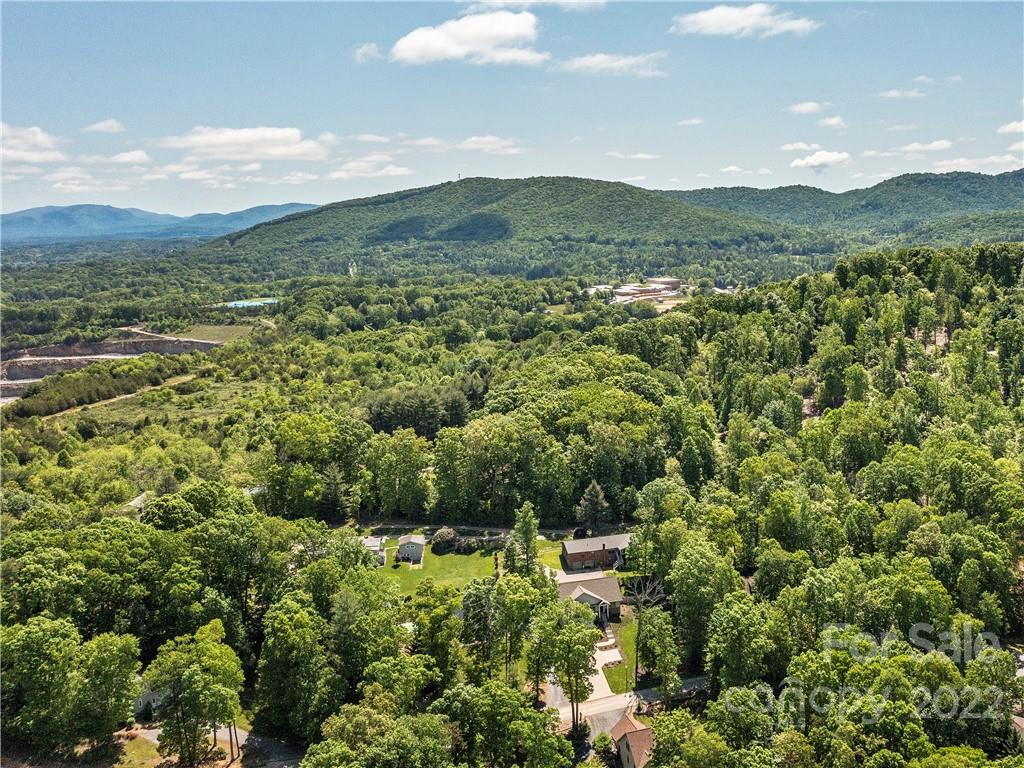 19 Dynasty Lane Candler NC 28715