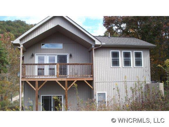 76 Riley Ridge Waynesville NC 28785