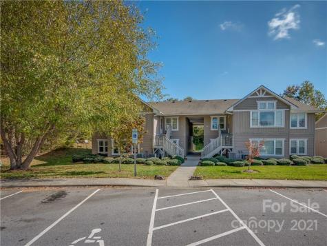 93 Morningside Lane Hendersonville NC 28792