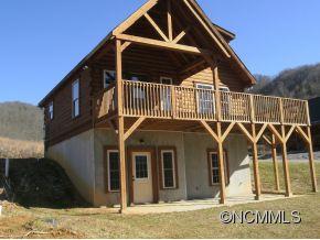 171 Travelers Point Waynesville NC 28785