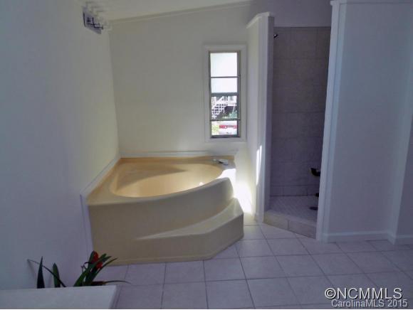 105 Blue Mountain Road Fairview NC 28730
