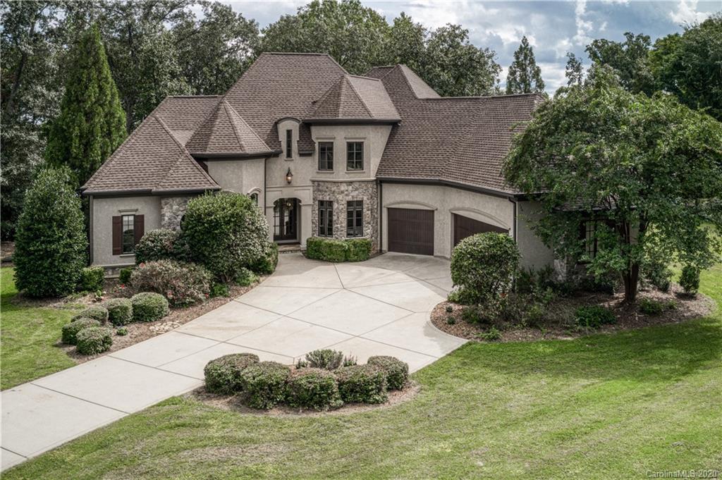 104 Greyfriars Road Mooresville NC 28117