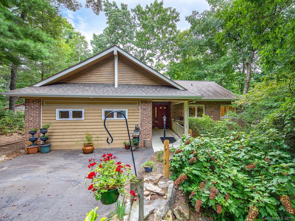 5 Hunters Ridge Drive Asheville NC 28803