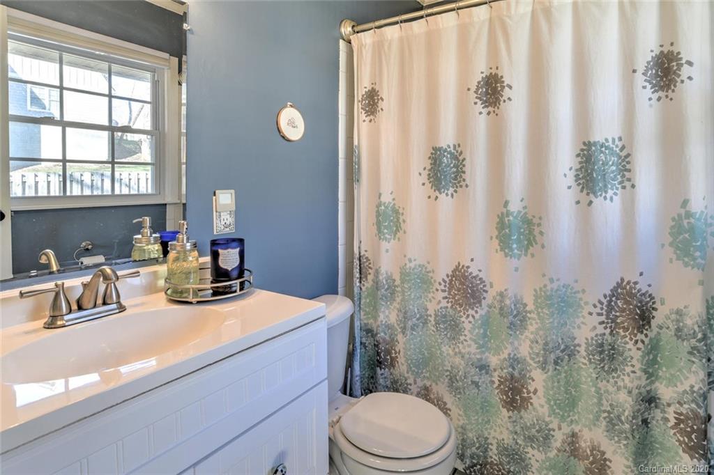 3 Waters Road Asheville NC 28805