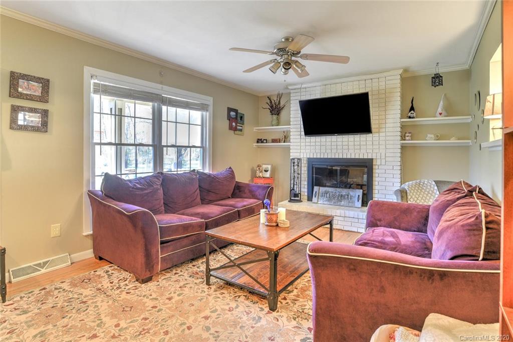 3 Waters Road Asheville NC 28805