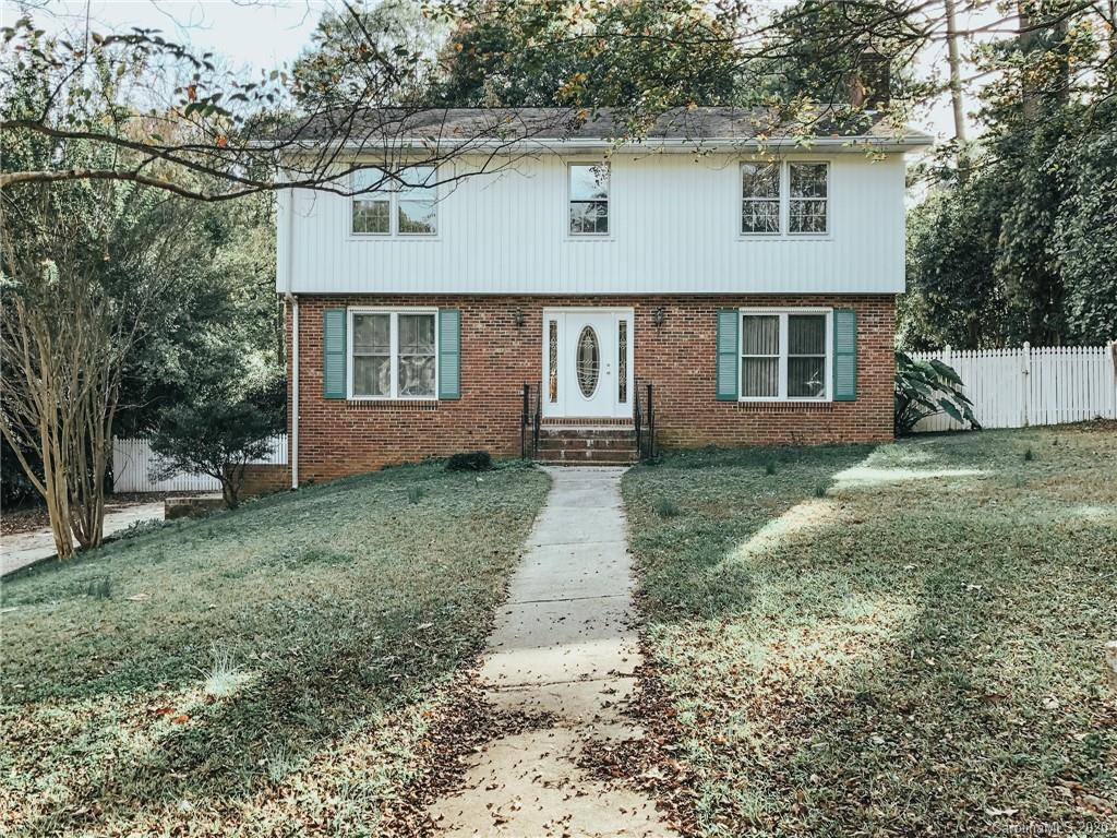 6111 Yellowood Road Charlotte NC 28210