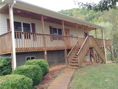 28 Bittersweet Trail Leicester NC 28748