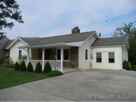 103 South Main Street Weaverville NC 28787