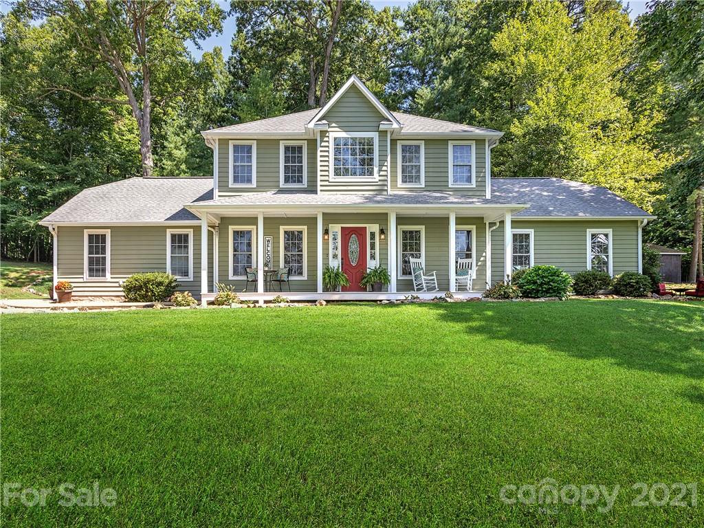 19 Golden Lane Leicester NC 28748