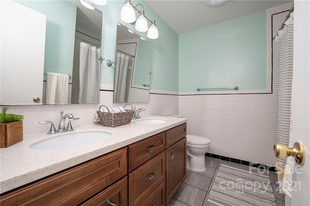 18 Chipping Green Drive Arden NC 28704