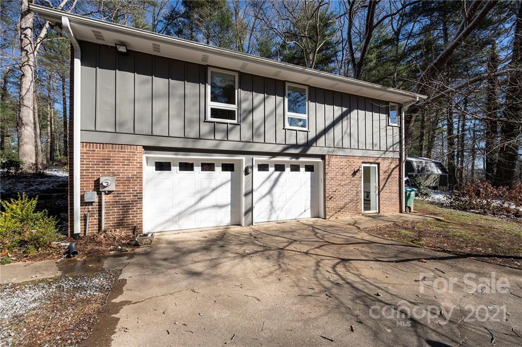 18 Chipping Green Drive Arden NC 28704