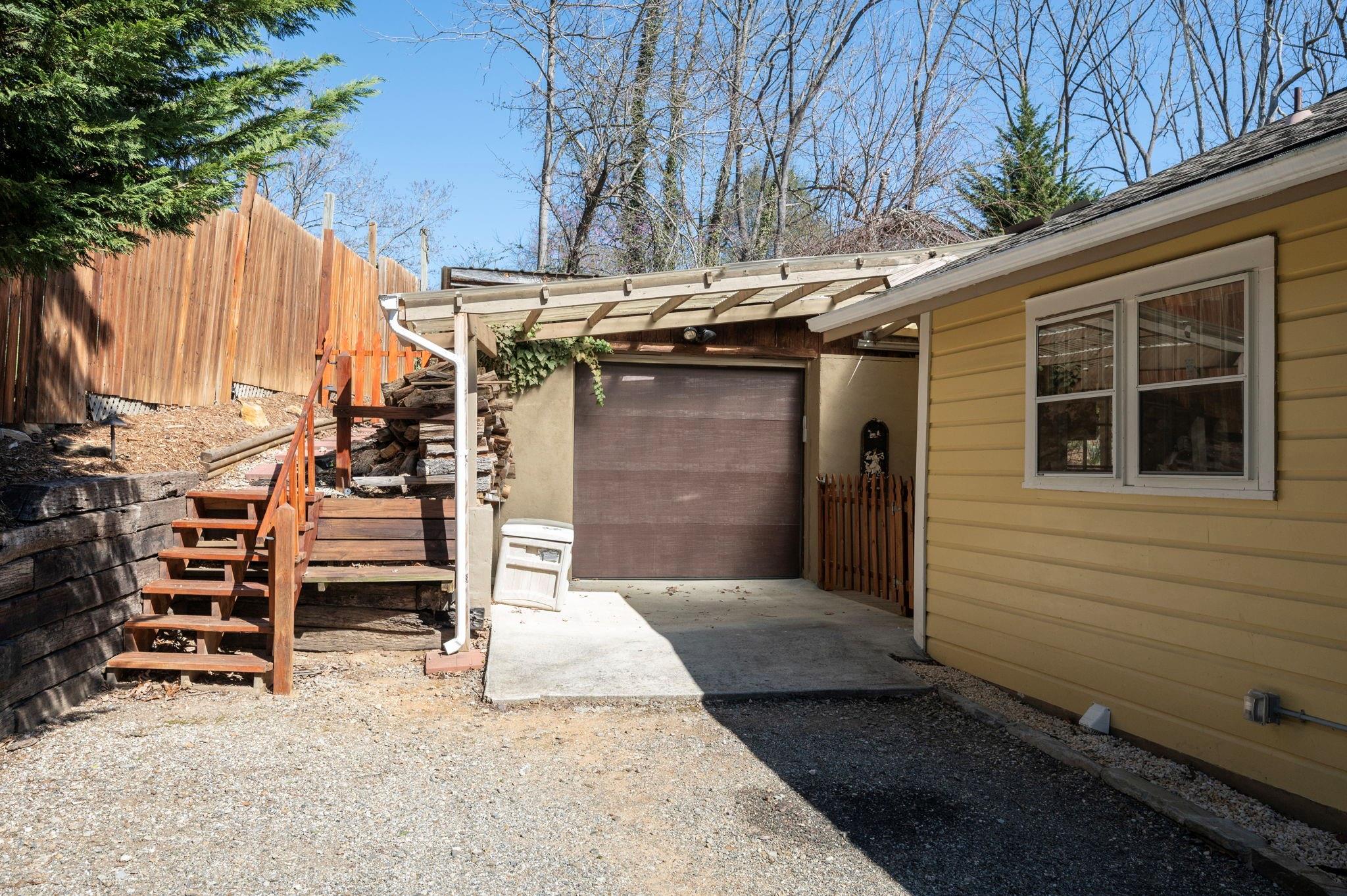 21 Dayton Road Asheville NC 28804