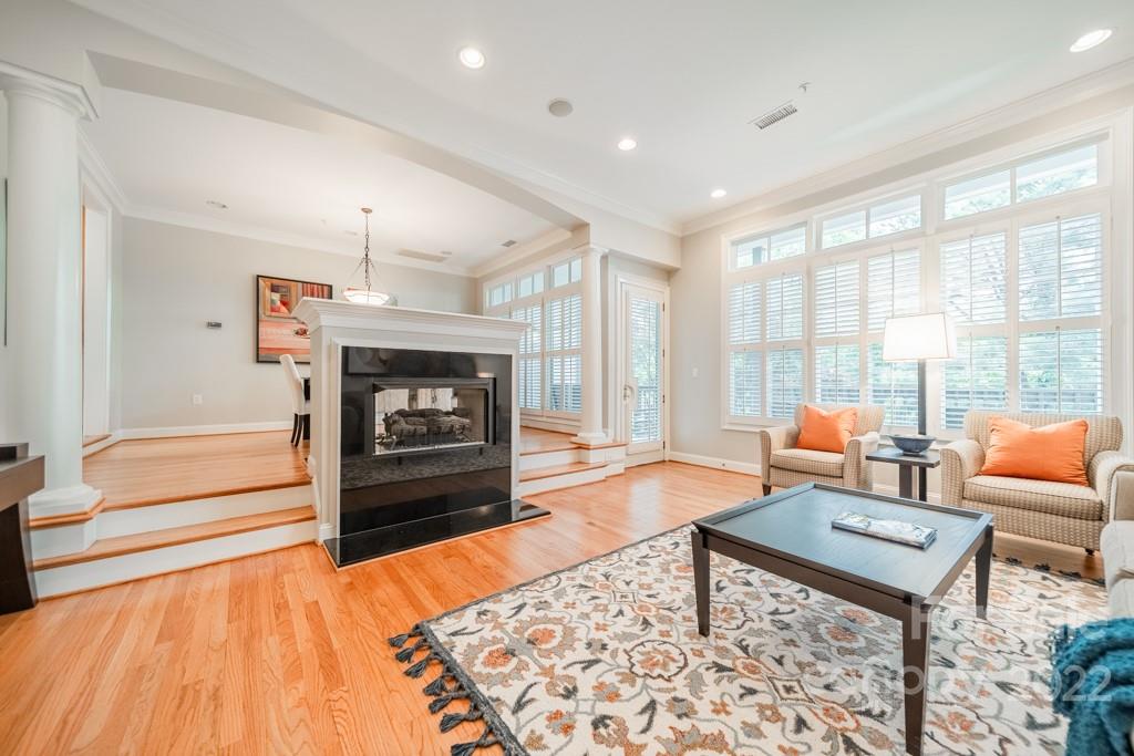 Mecklenburg County, Charlotte, NC Car3867783 Cottingham Chalk