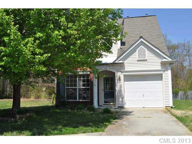 2403 Sawyer Drive Charlotte NC 28213