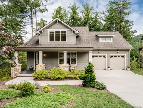 2 Old Bridge Circle Fairview NC 28730
