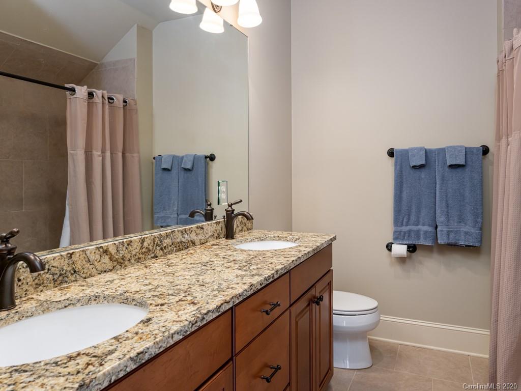 2 Old Bridge Circle Fairview NC 28730