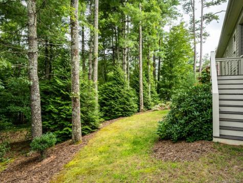 2 Old Bridge Circle Fairview NC 28730