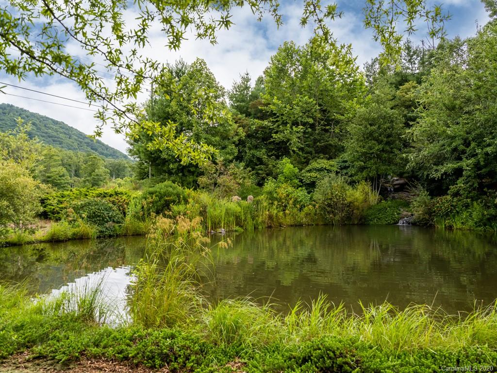 2 Old Bridge Circle Fairview NC 28730