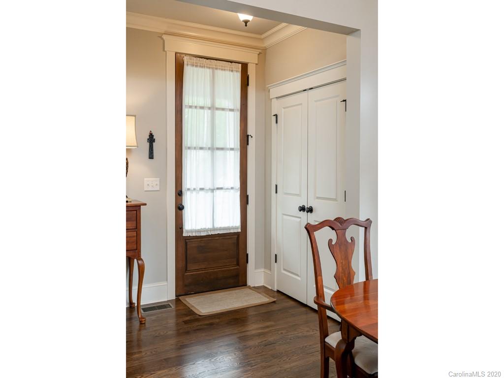 2 Old Bridge Circle Fairview NC 28730