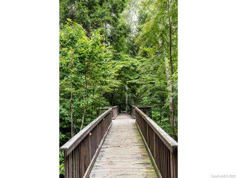 2 Old Bridge Circle Fairview NC 28730