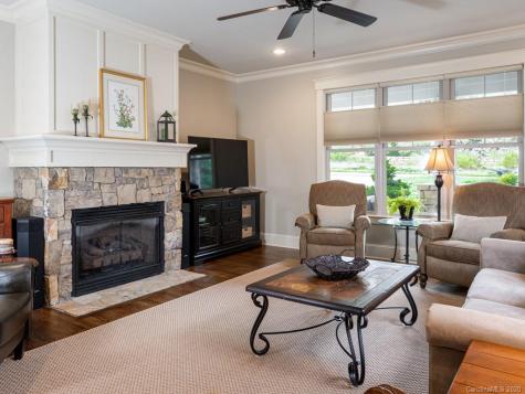 2 Old Bridge Circle Fairview NC 28730