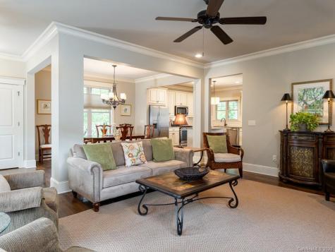 2 Old Bridge Circle Fairview NC 28730