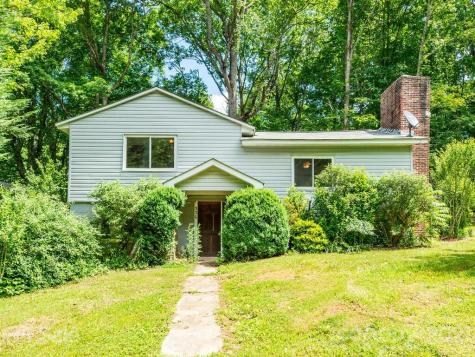 530 Dye Leaf Lane Fairview NC 28730