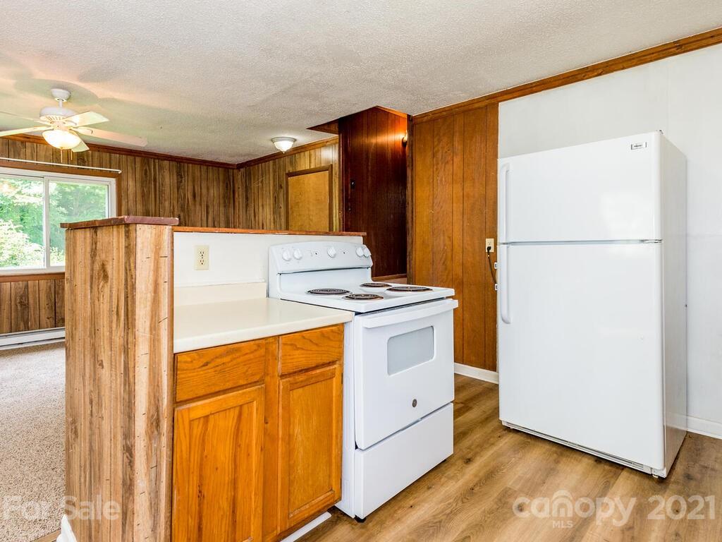 530 Dye Leaf Lane Fairview NC 28730