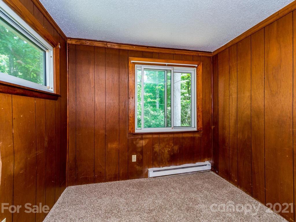 530 Dye Leaf Lane Fairview NC 28730