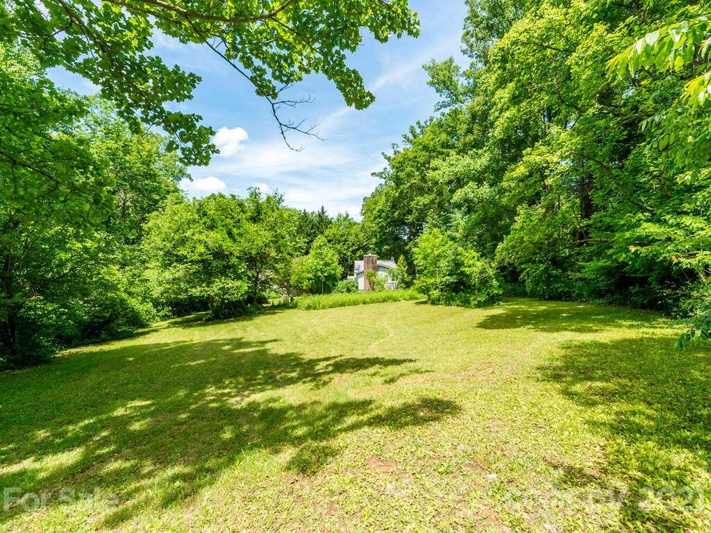 530 Dye Leaf Lane Fairview NC 28730