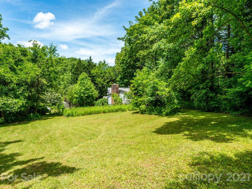 530 Dye Leaf Lane Fairview NC 28730