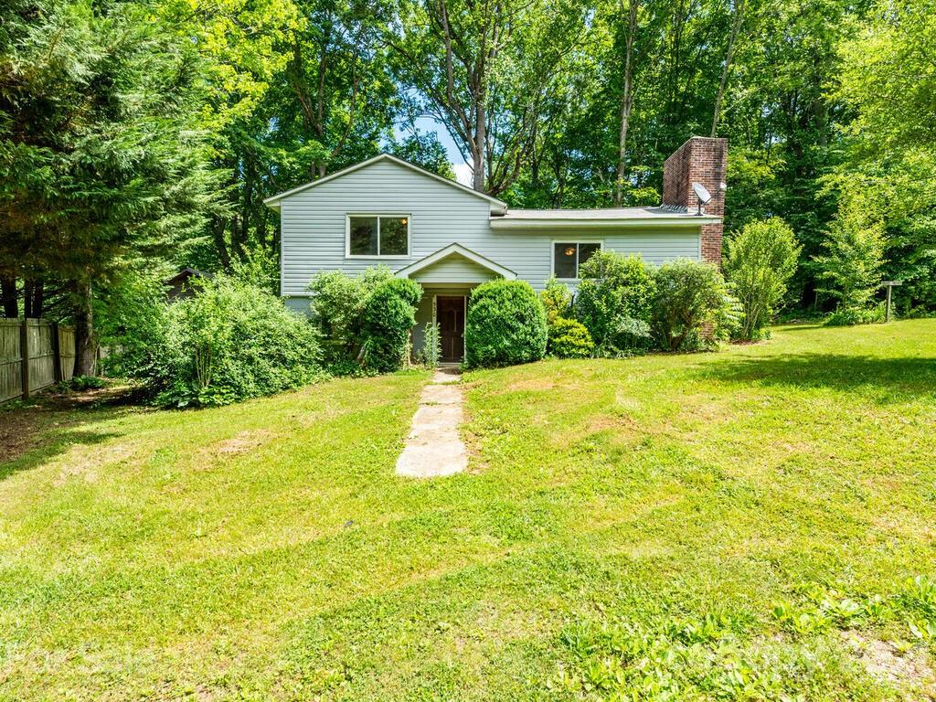 530 Dye Leaf Lane Fairview NC 28730