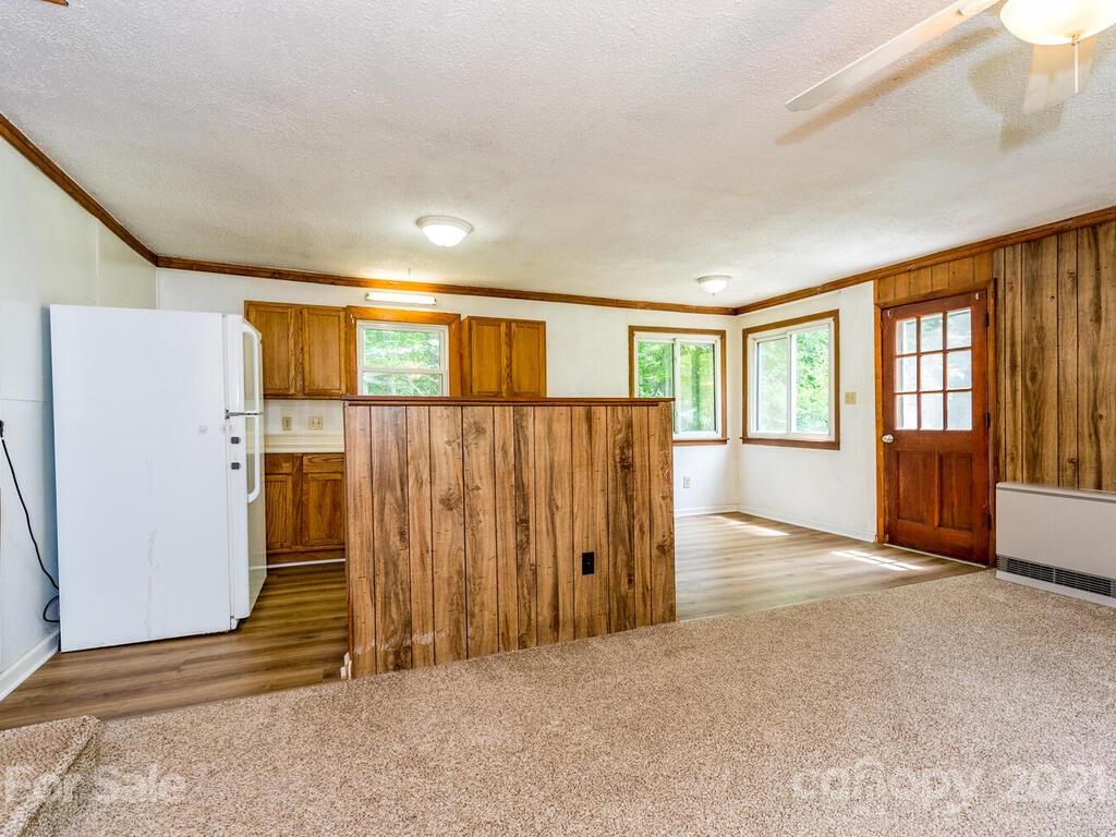 530 Dye Leaf Lane Fairview NC 28730