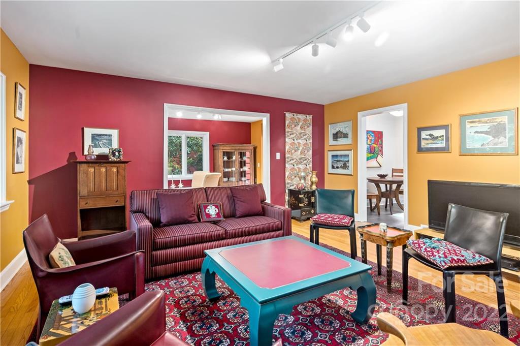 17 Maplewood Road Asheville NC 28804