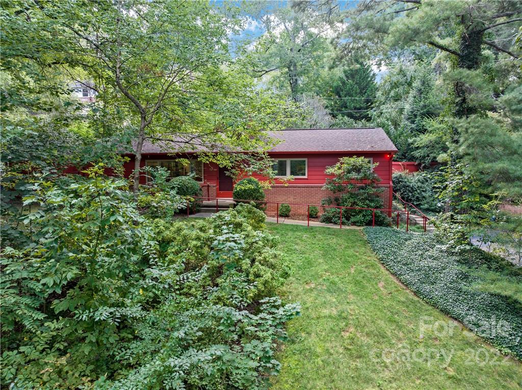 17 Maplewood Road Asheville NC 28804